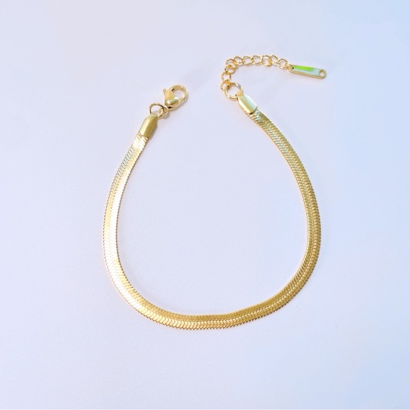 olamiie Jewelry - 18K Real Gold Plated 4MM Herringbone Flat Snake Chain Bracelet